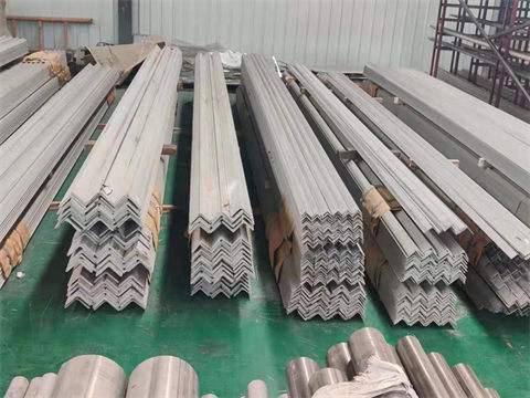 stainless-steel-angle-steel